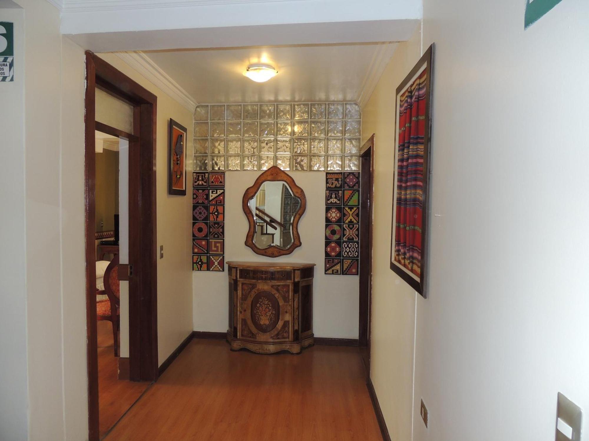 Taypikala Hotel Cuzco